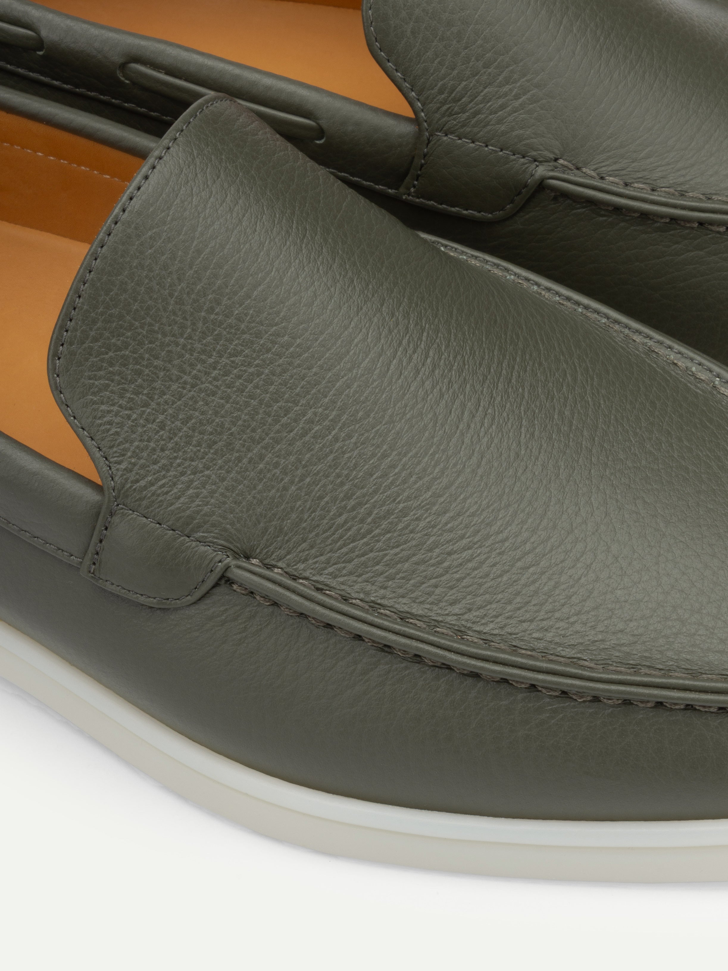 Classic Green Grain Yacht Loafers