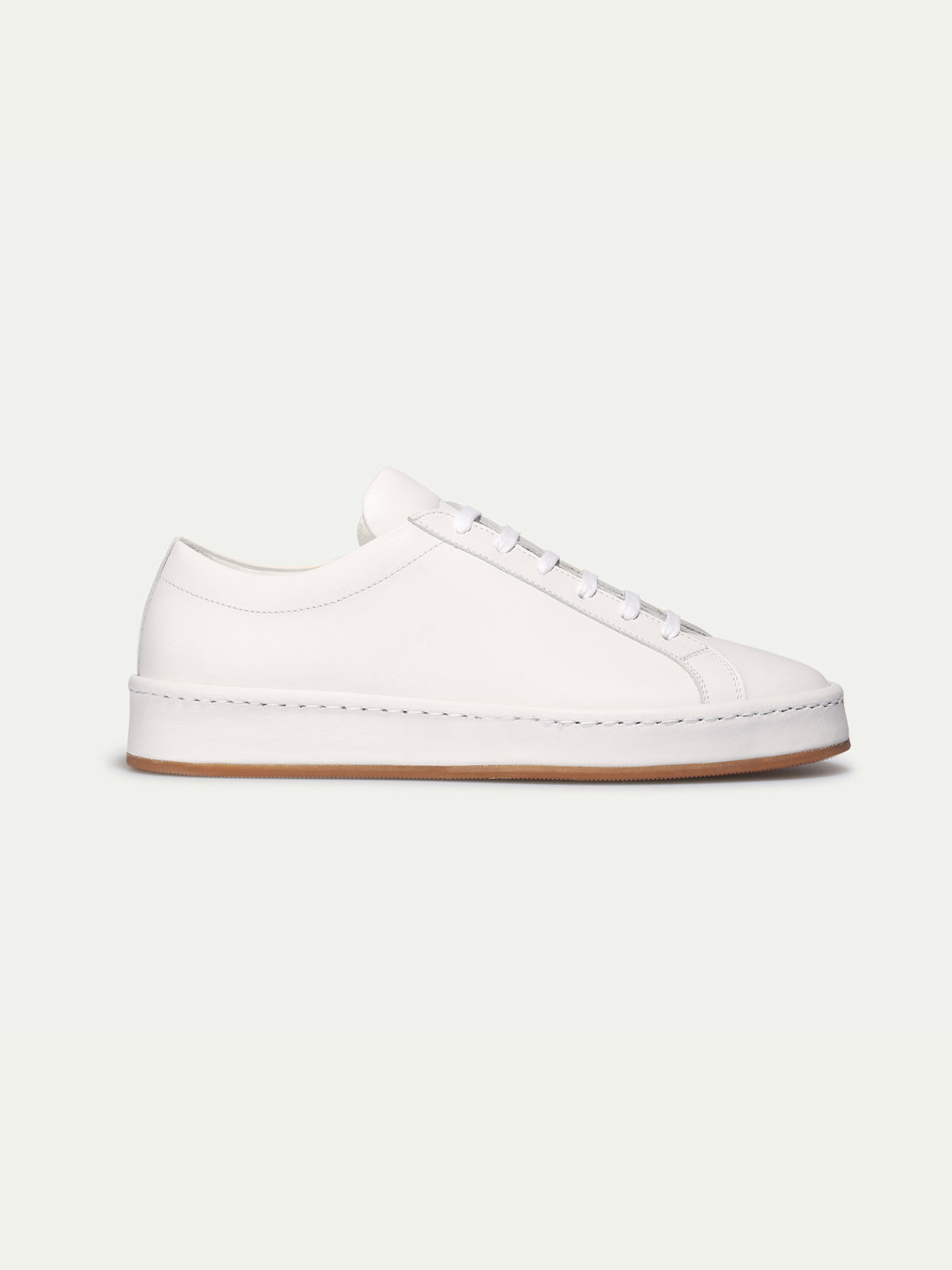 Lady White Voyager Sneaker