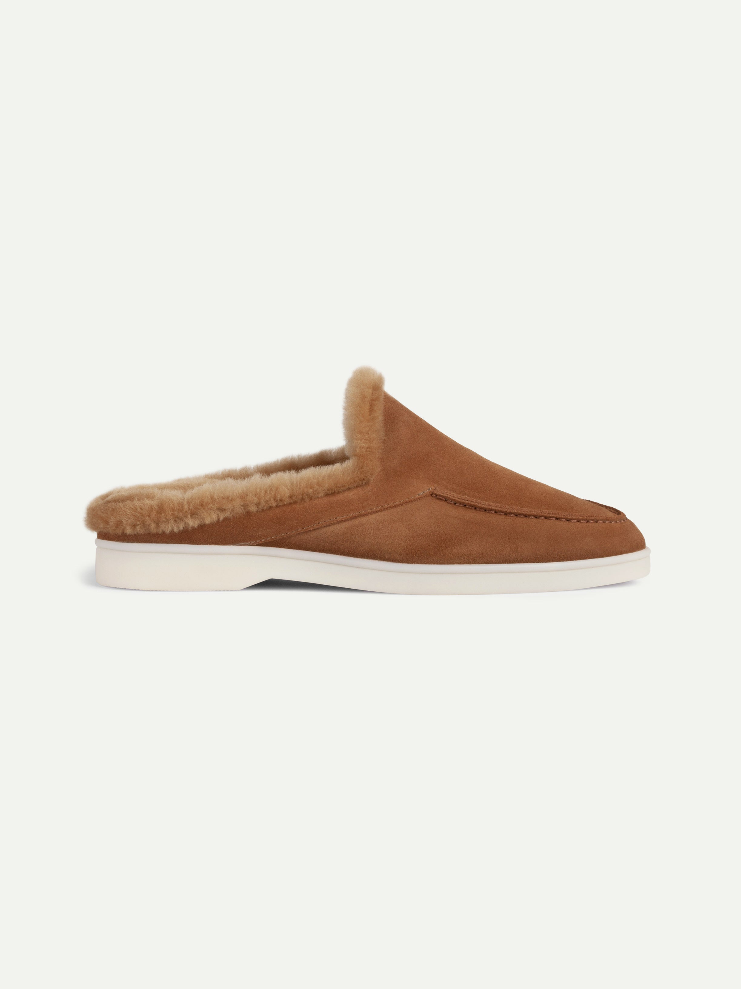 Lady Caramel Fur Yacht Slipper