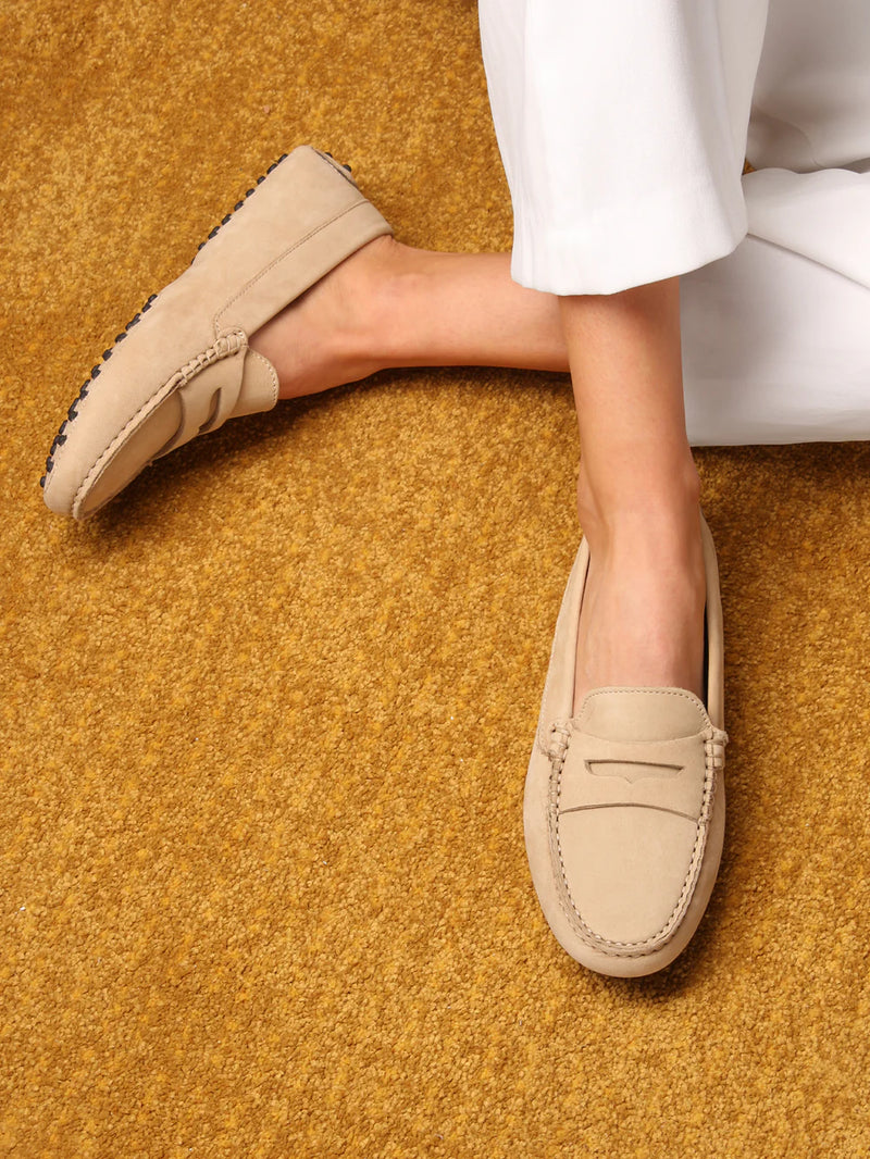 Beige nubuck driving shoes