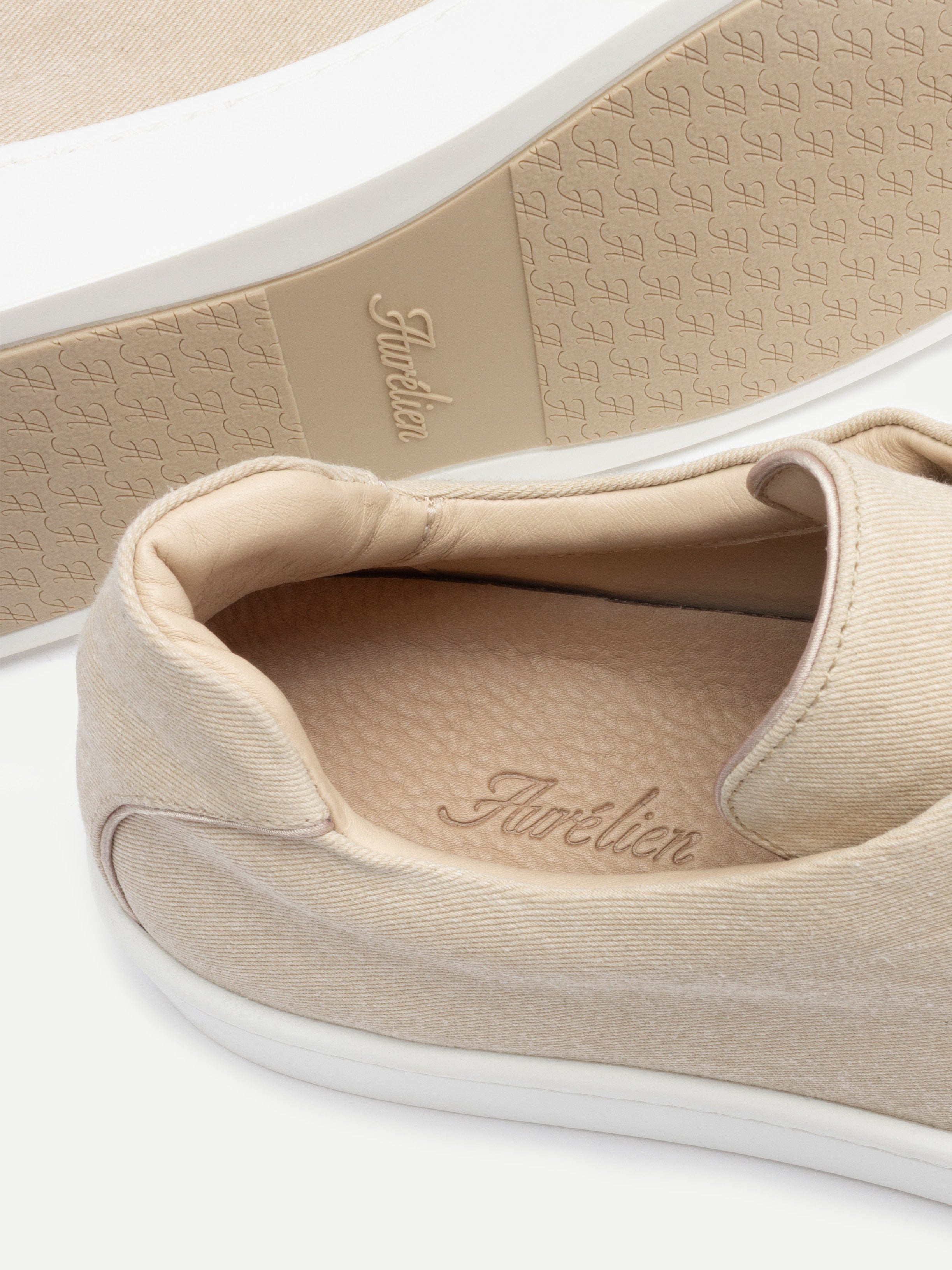 Light Beige Denim AUR3 Sneaker