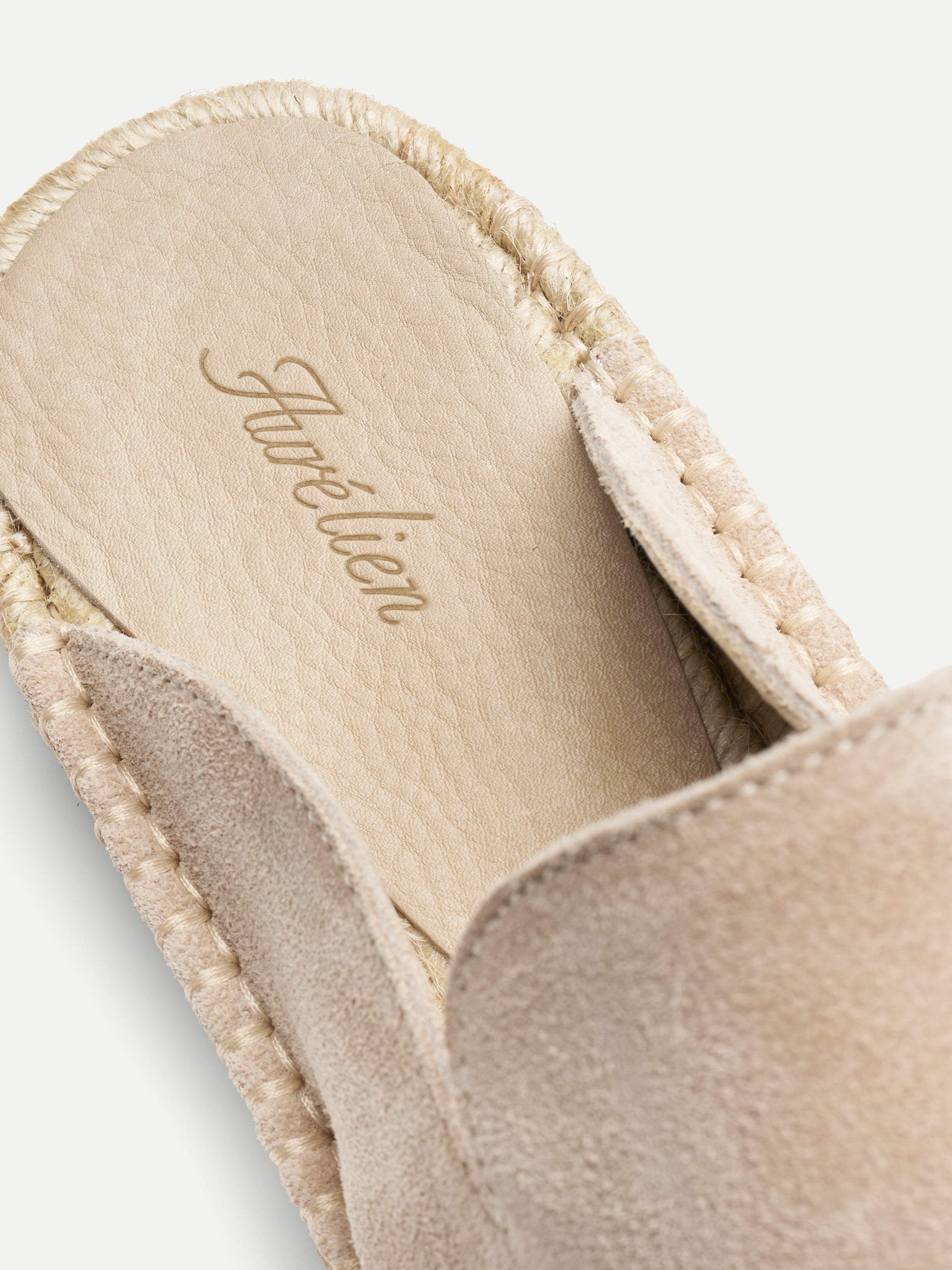 Light Beige Beachside Mule