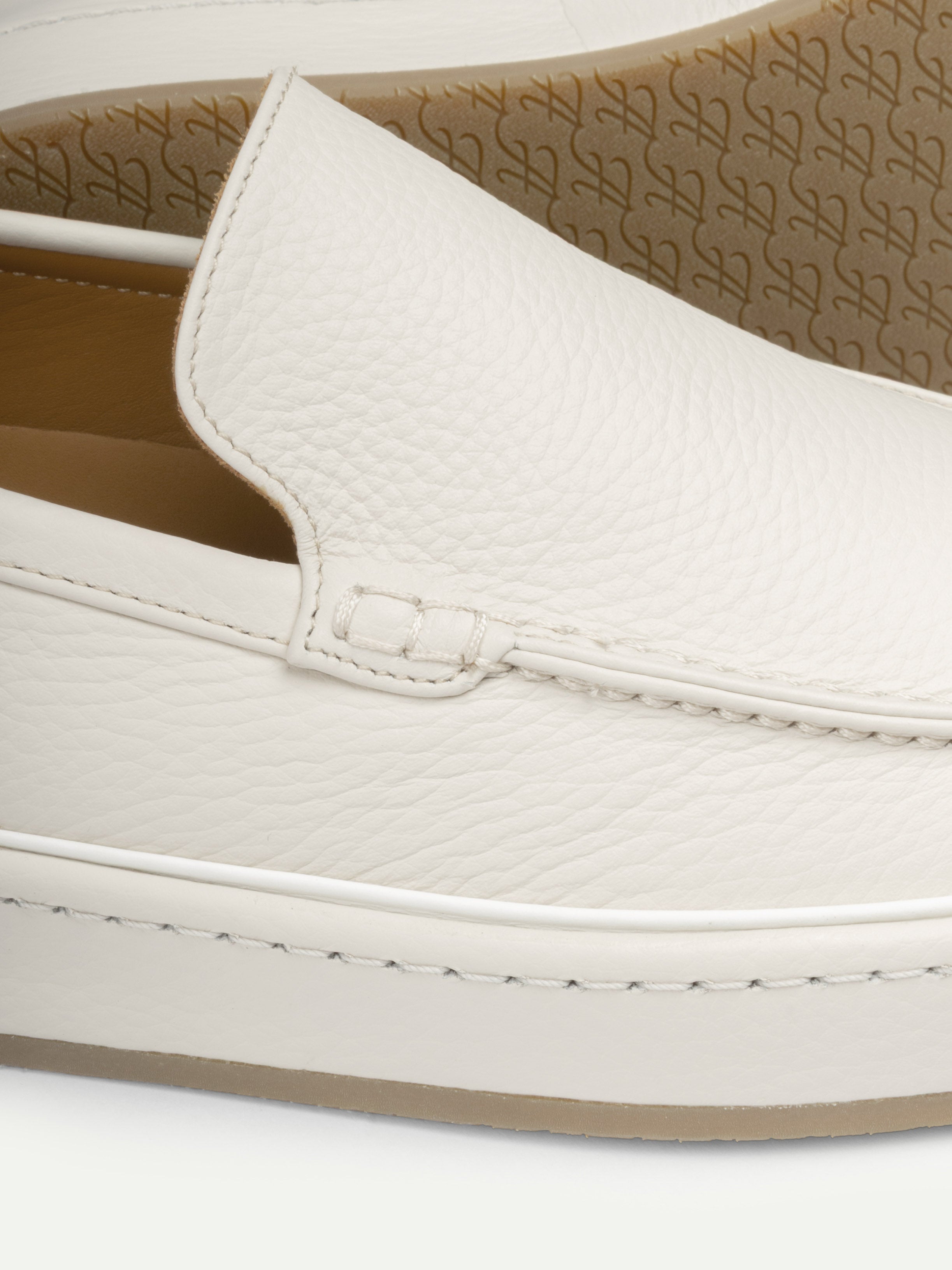 Ivory Grain Voyager Loafer