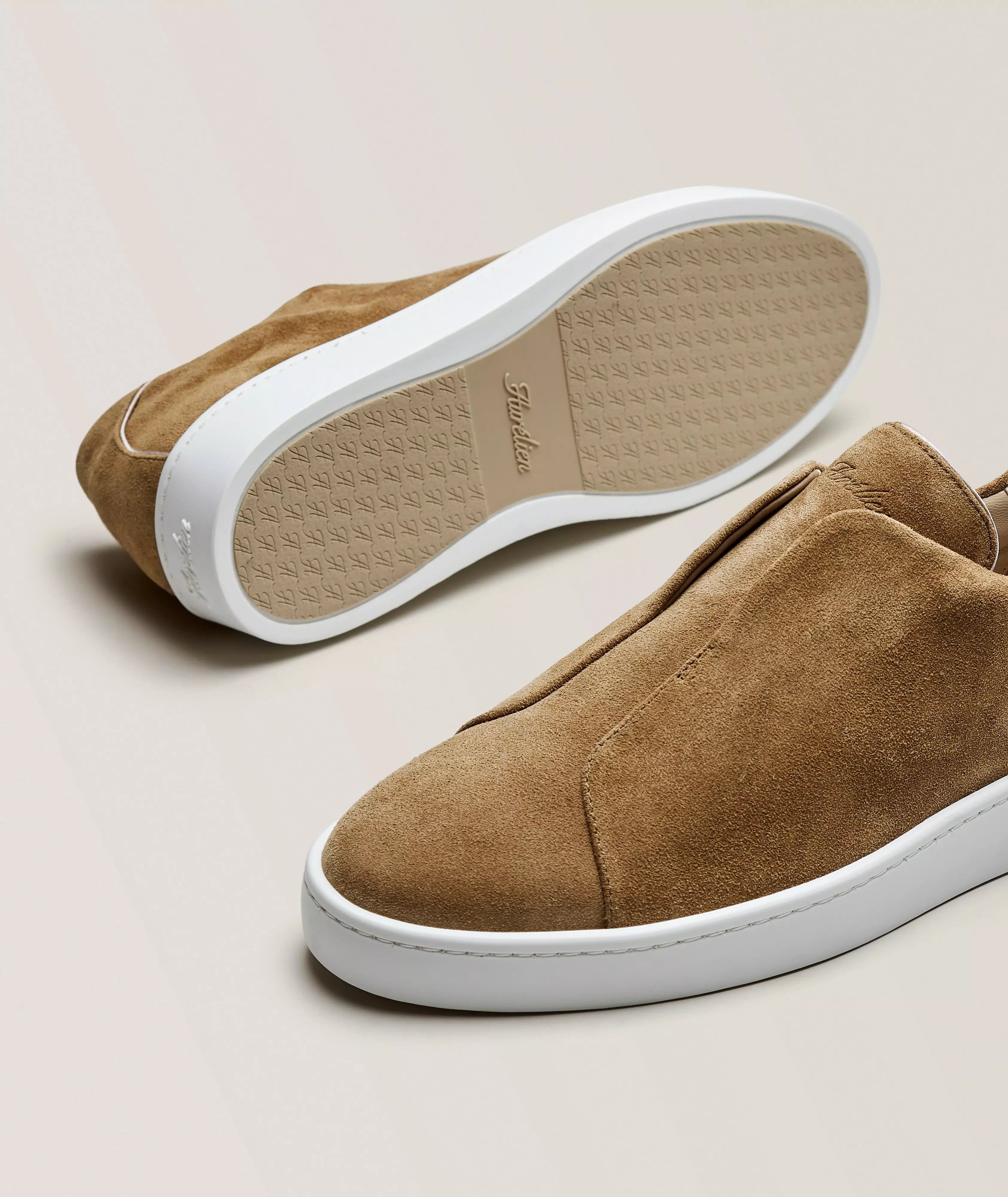 Navy AUR1 Emblem T-Shirt