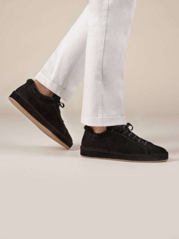 Shearling-lined Black Voyager Sneaker