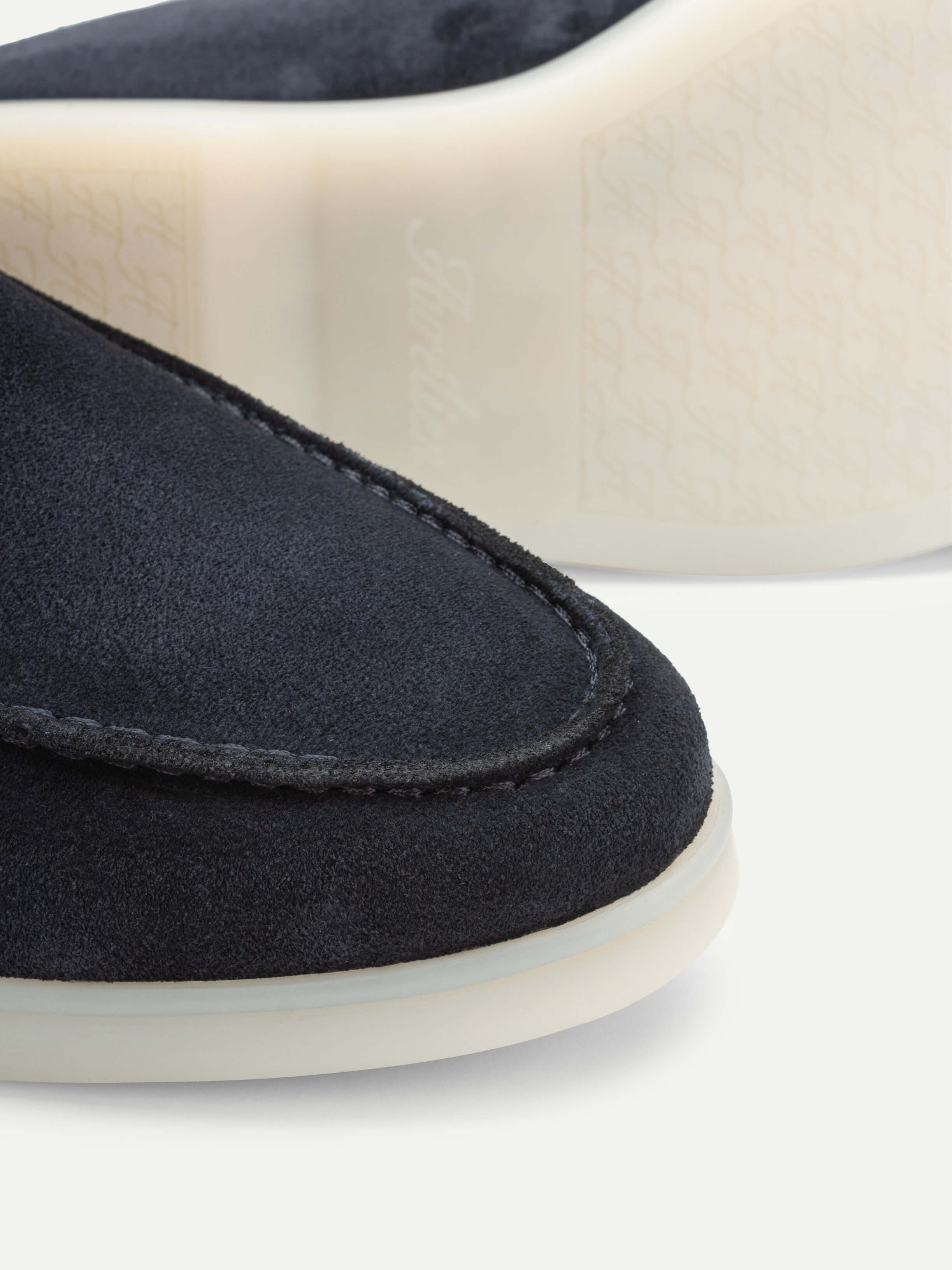 Lady Navy City Loafer