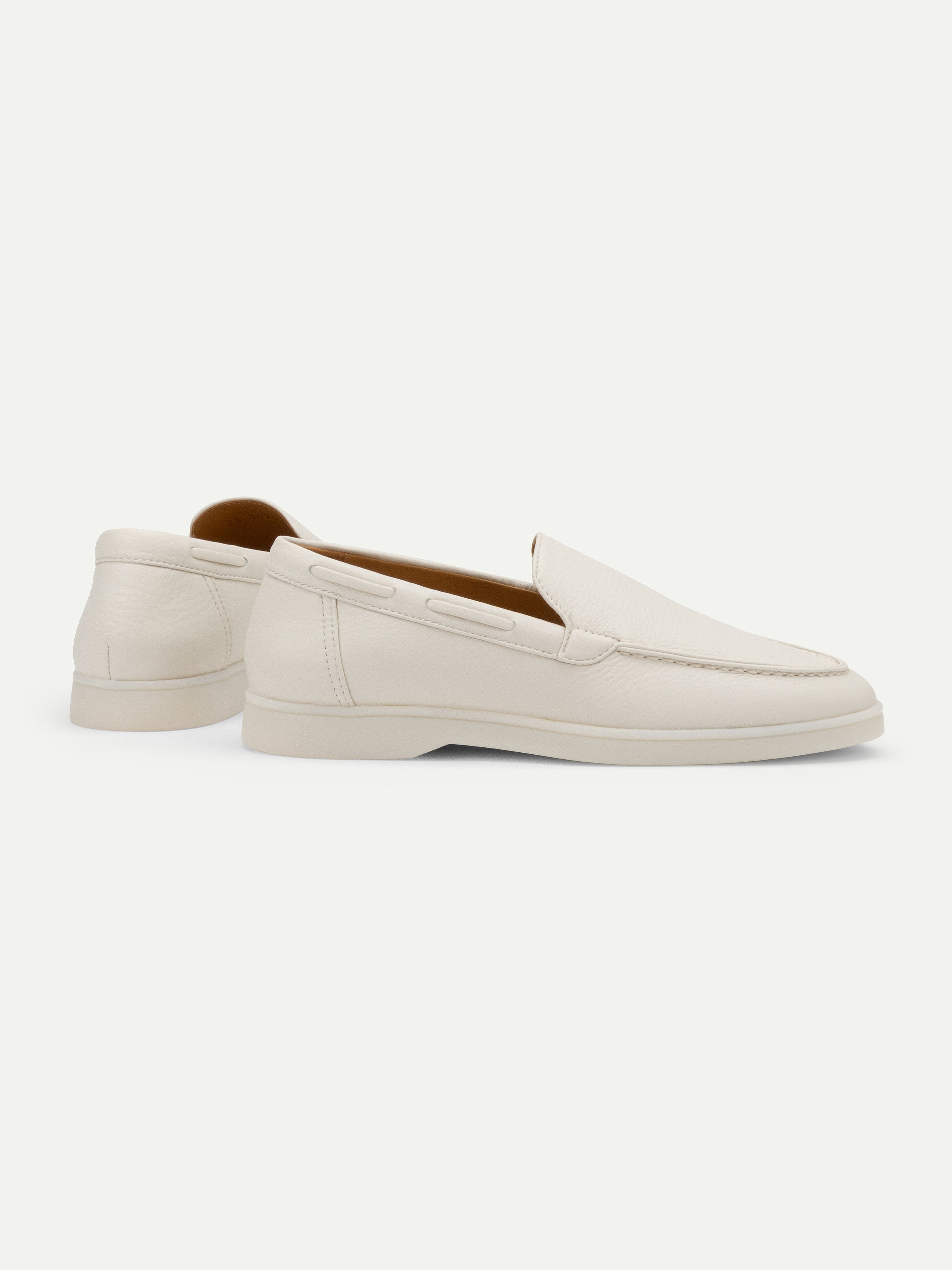 Lady Ivory Grain Yacht Loafers