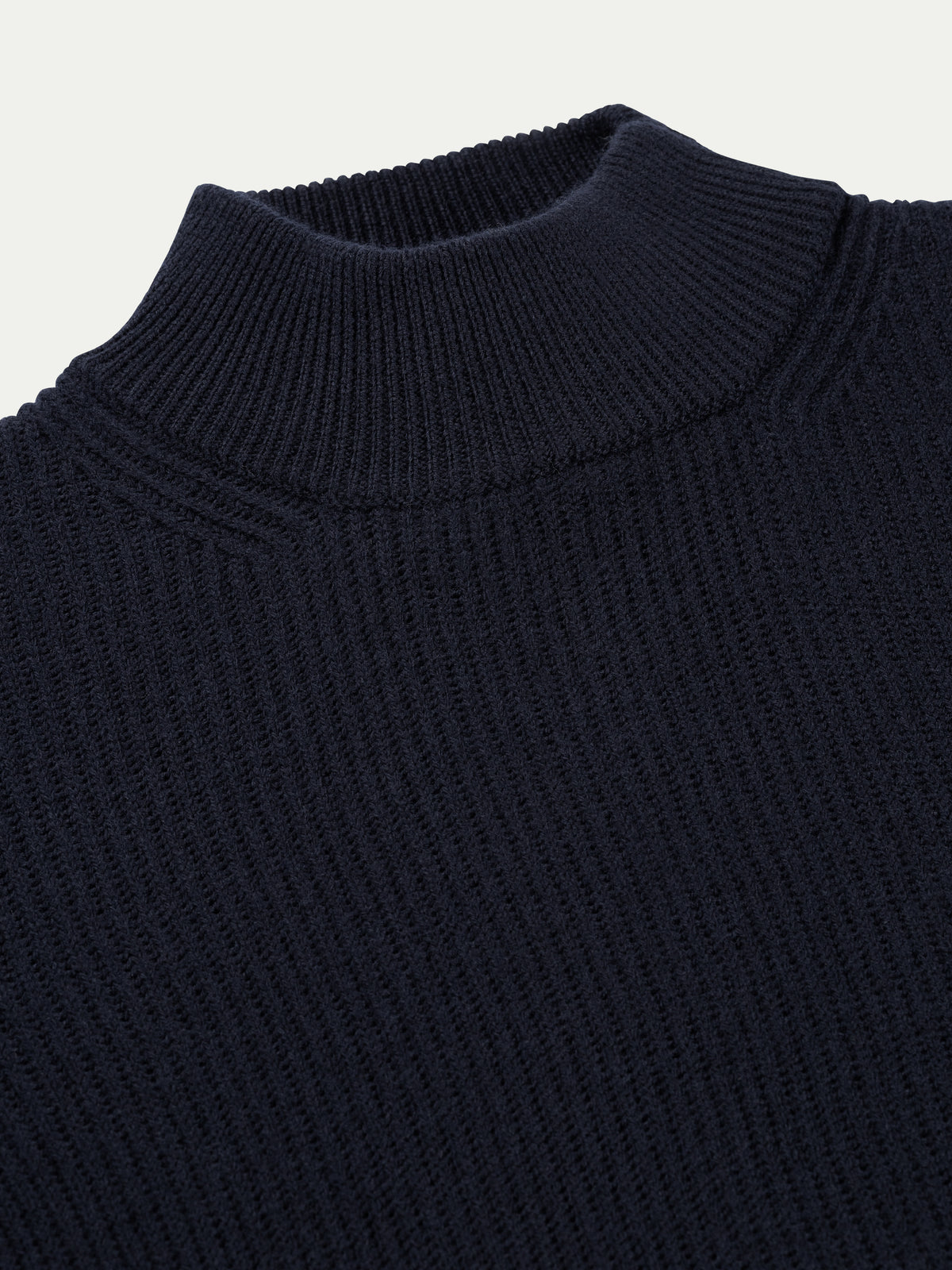 Costa Inglese Mockneck Navy