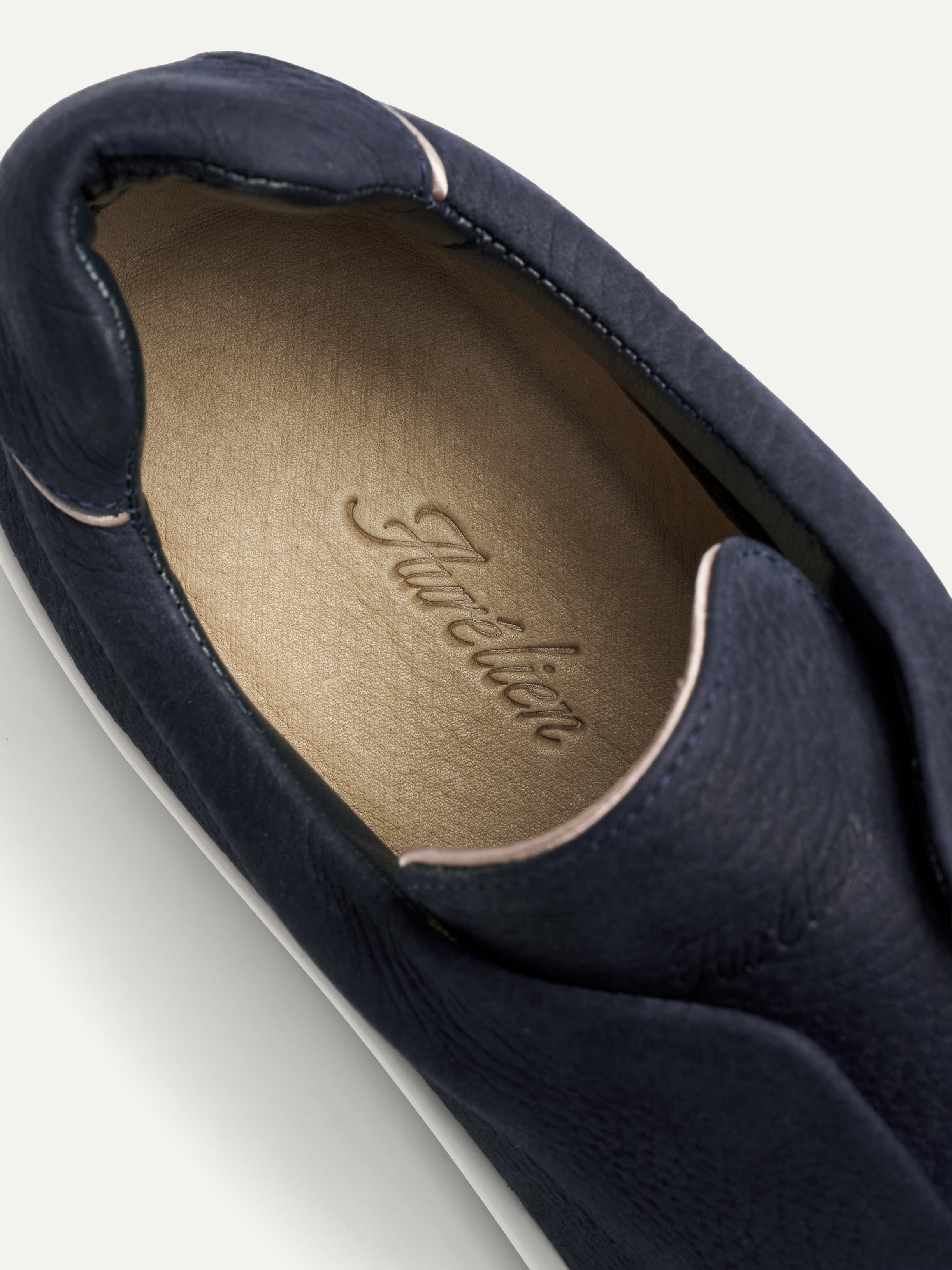 Navy Nubuck AUR3 Sneaker