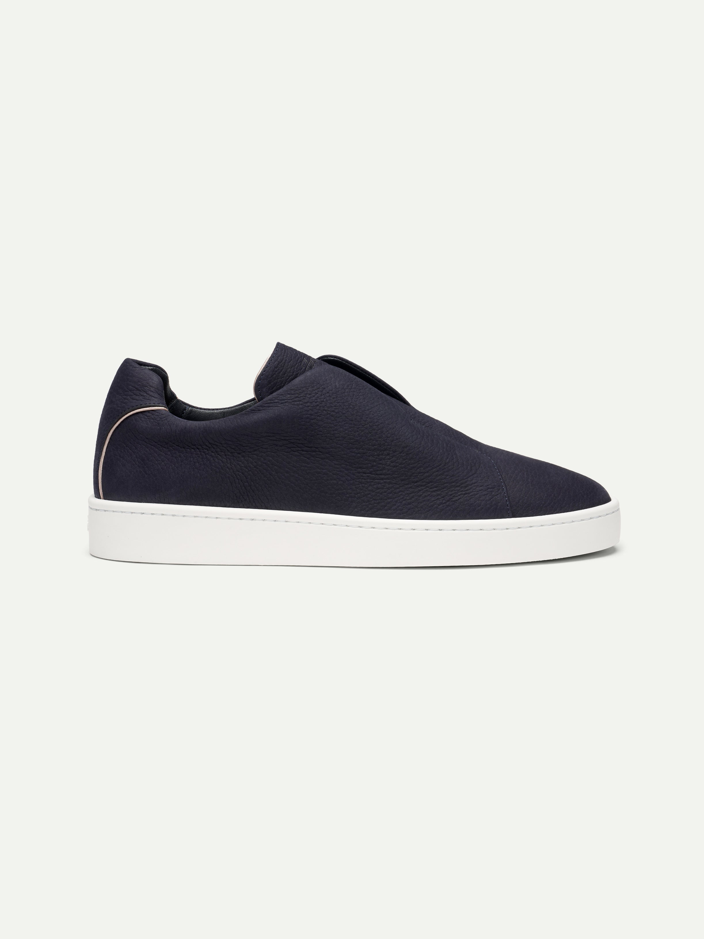 Navy Nubuck AUR3 Sneaker