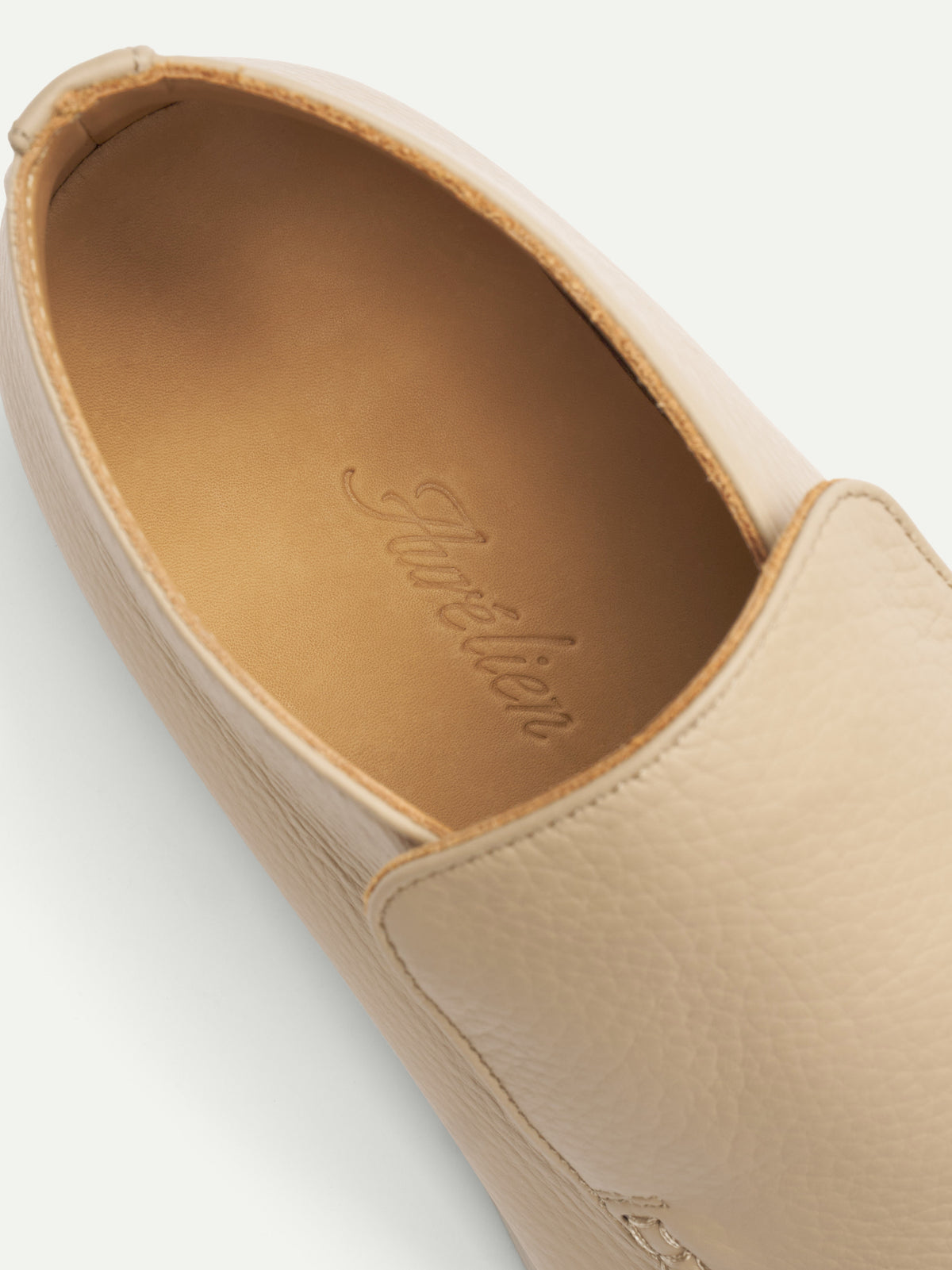 Lady Beige Grain City Loafer