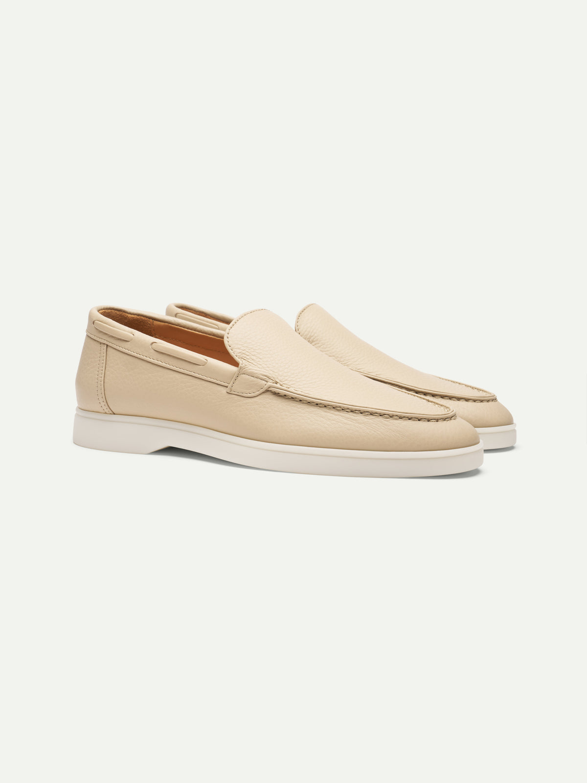 Lady Beige Grain Yacht Loafers