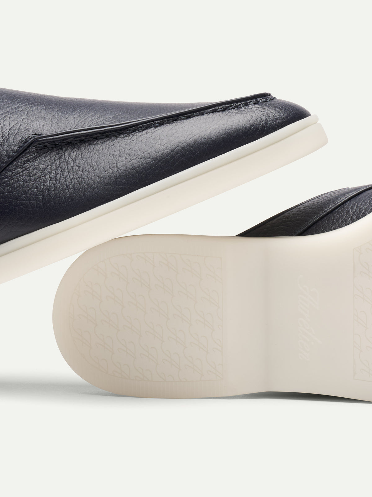 Lady Navy Grain Yacht Slipper