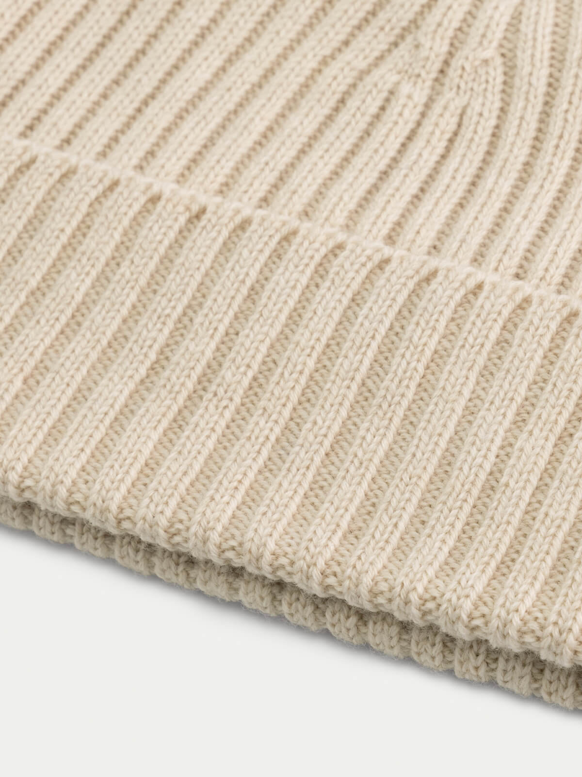 Extrafine Merino Hat Light Beige