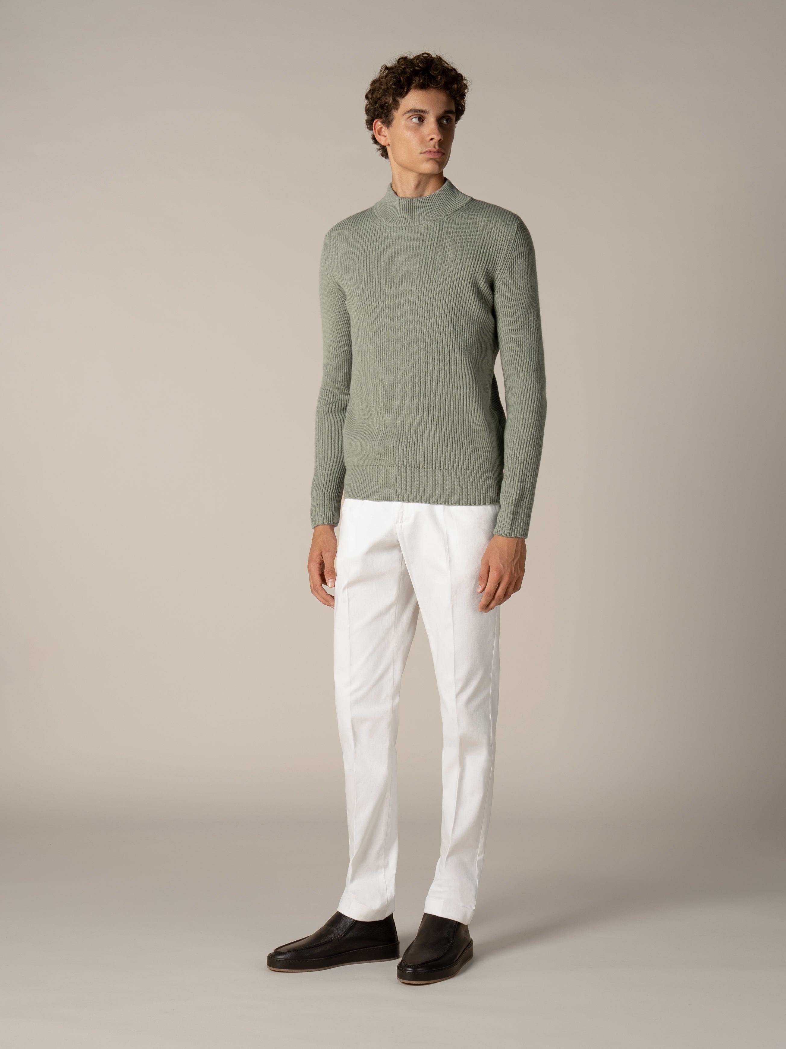 Costa Inglese Mockneck Pistache