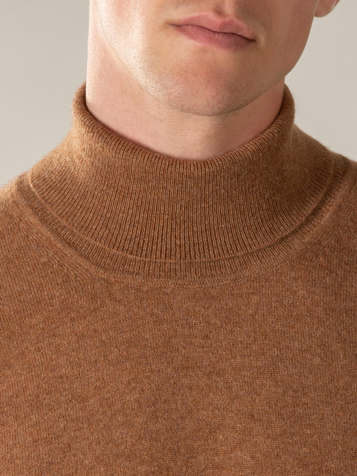 Caramel Rollneck