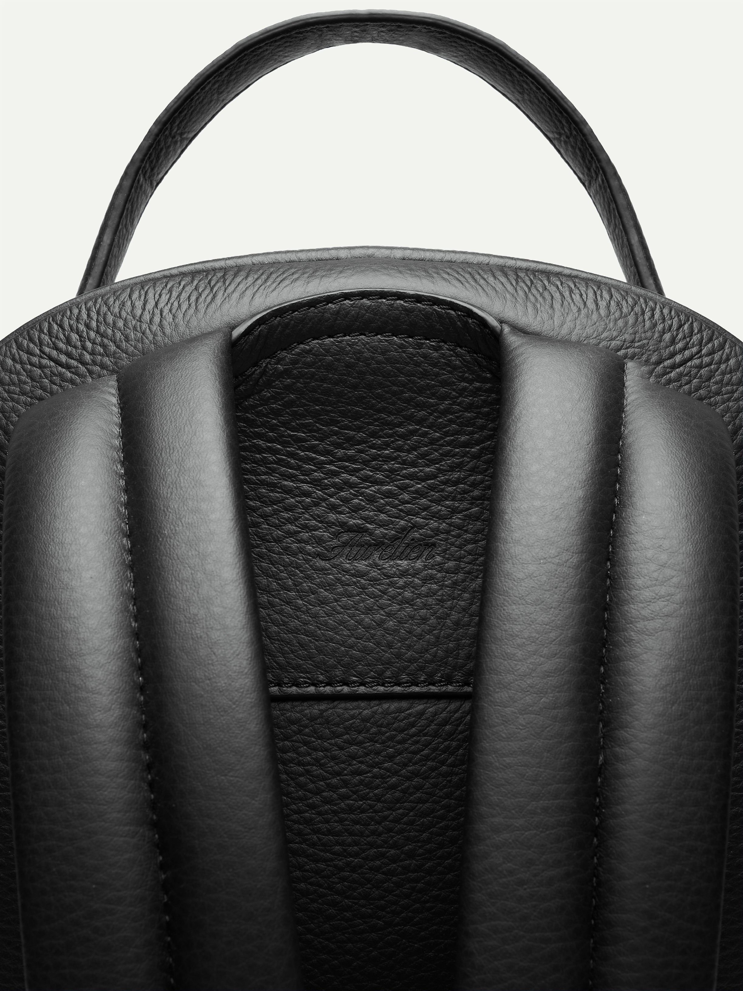Wave Backpack Black