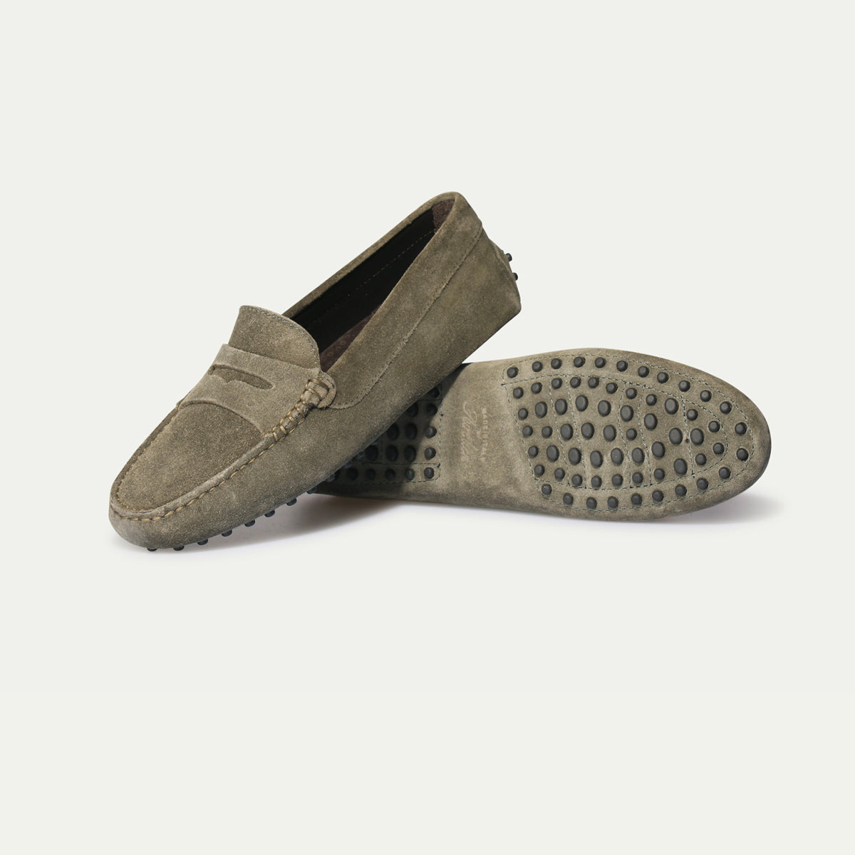 aurelien-drivingshoes-driving-  display picture 1